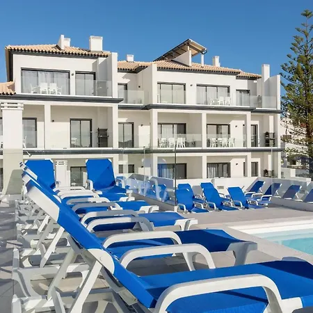 Correeira Luxury Residence T2 I - Albufeira, Pools, Wifi, Bbq, Beach Lägenhet Albufeira