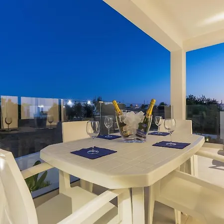 Correeira Luxury Residence T2 I - Albufeira, Pools, Wifi, Bbq, Beach Lägenhet Albufeira