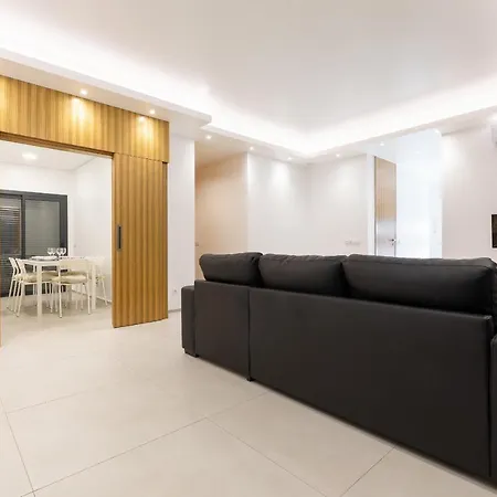 Correeira Luxury Residence T2 I - Albufeira, Pools, Wifi, Bbq, Beach Lägenhet Albufeira